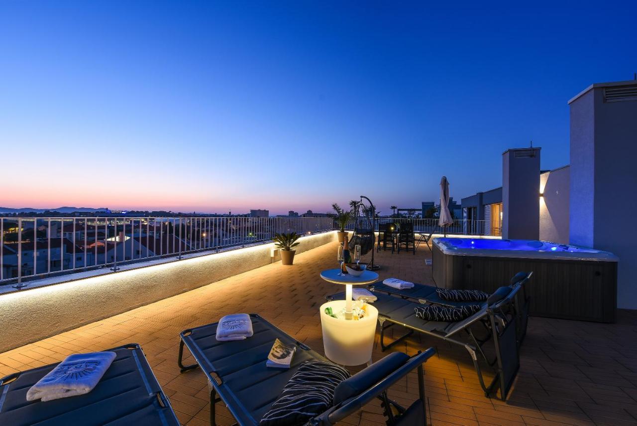Appartamento Zadar Sunset Penthouse With Spectacular View And Jacuzzi Esterno foto