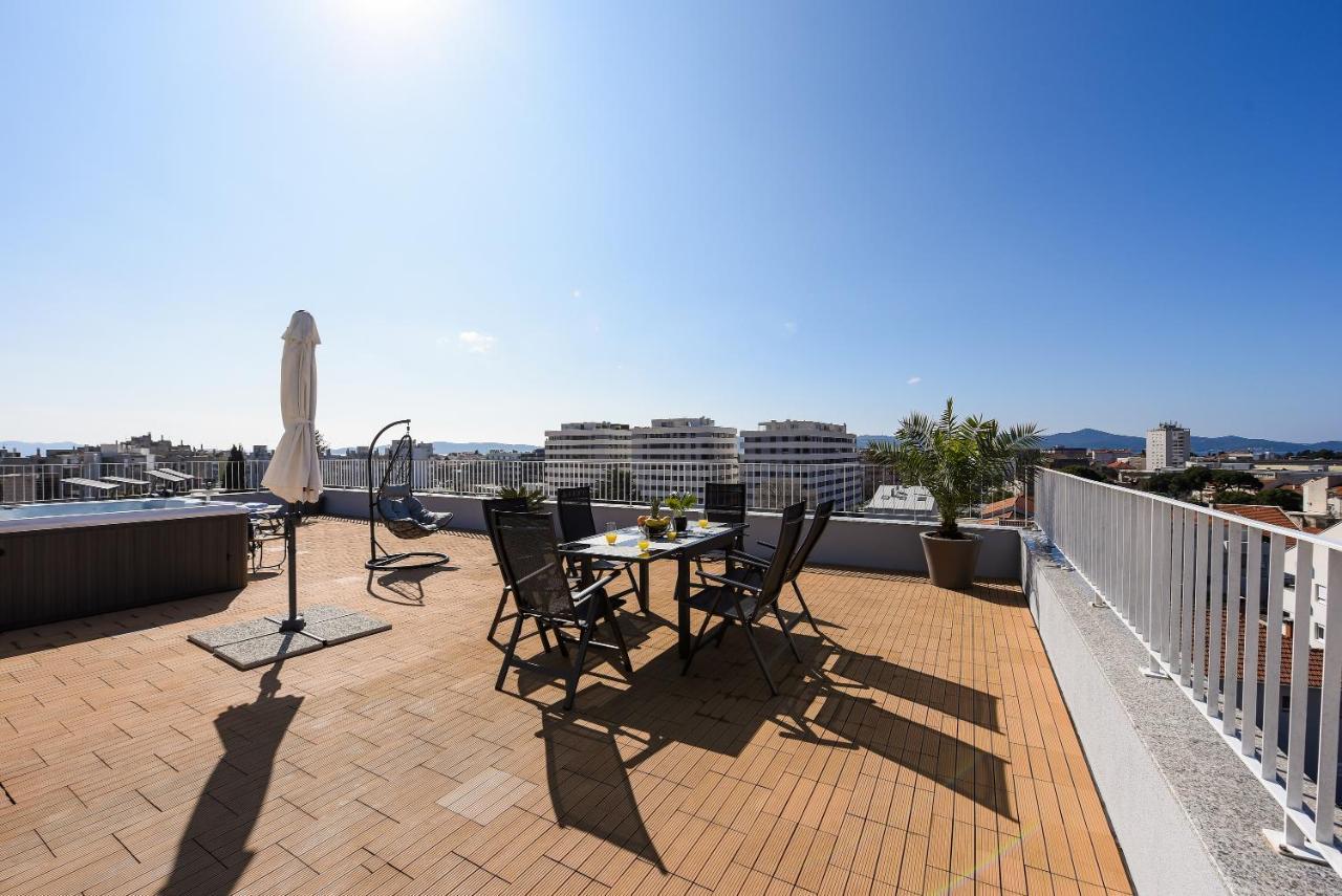 Appartamento Zadar Sunset Penthouse With Spectacular View And Jacuzzi Esterno foto