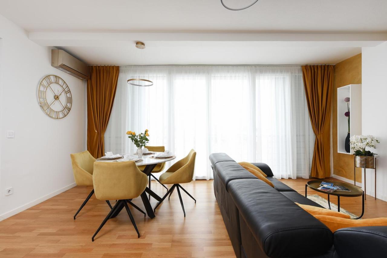 Appartamento Zadar Sunset Penthouse With Spectacular View And Jacuzzi Esterno foto